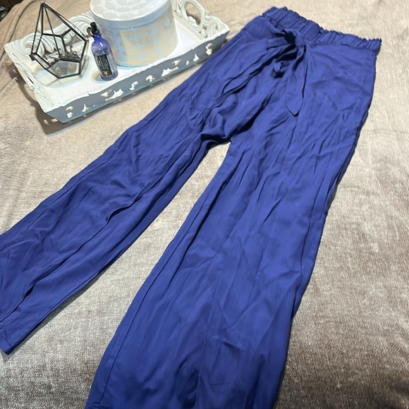 NWOT Lulus Wide Leg Navy Tie- Front Pants - Size Small - Picture 2 of 10
